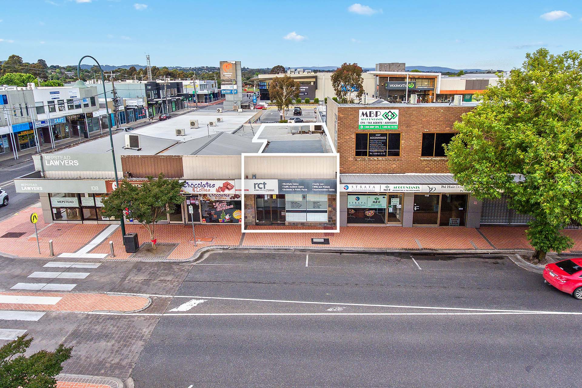 114 Main Street, Pakenham and 1 Treloar Lane, Pakenham